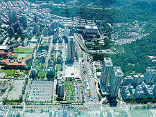 （圖）由台北101鳥瞰信義計畫區東側