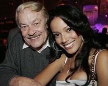 保利&middot;吉爾