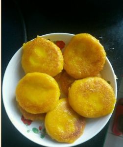 煎南瓜餅 煎南瓜餅