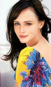 亞麗克西絲·布萊德爾 亞麗克西絲·布萊德爾