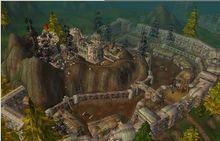 薩爾施展地震魔法埋葬敦霍爾德城堡