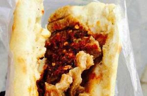 燒餅夾蚝油串 燒餅夾蚝油串