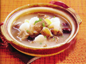 山藥牛肉煲 山藥牛肉煲