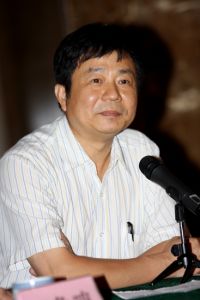 崔寧[北京人民藝術劇院原副院長]