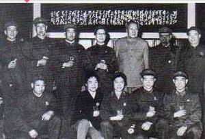 《一生緊隨毛澤東》