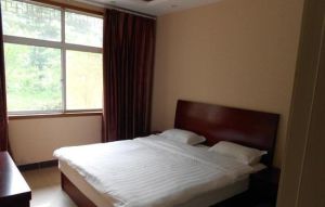 黃塔頂度假山莊