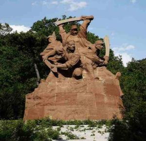 喜峰雄關大刀園 喜峰雄關大刀園