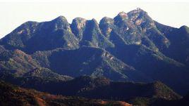 七峰山[河南省洛陽市嵩縣七峰山]