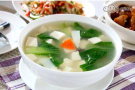 青菜蘿蔔豆腐湯 青菜蘿蔔豆腐湯