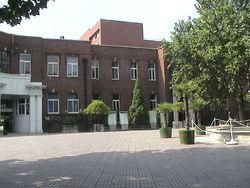 耀華職工大學 耀華職工大學