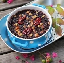 黑芝麻大棗糯米粥 黑芝麻大棗糯米粥