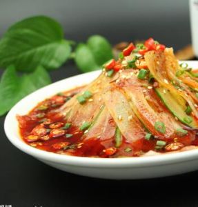 酸辣耳片 酸辣耳片