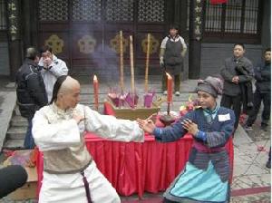 余少群和白靜現場秀功夫