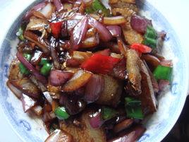 洋蔥炒回鍋肉 洋蔥炒回鍋肉