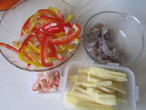 木魚花蝦仁披薩