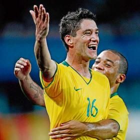 馬里奧·內維斯 馬里奧·內維斯