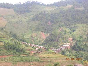 窪底河自然村二組