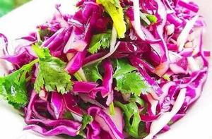 青椒甘藍絲 青椒甘藍絲