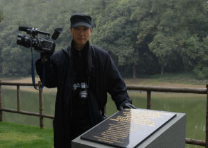 劉永波在西郊賓館採訪