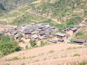 亦打地村 亦打地村