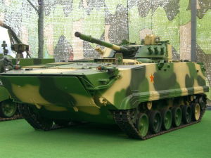 AAV7系列兩棲戰車