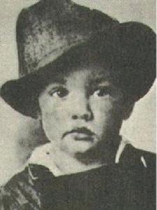 兒時的埃爾維斯·普雷斯利