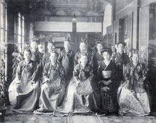 女官[高級的宮女]