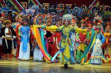 曹津歌在表演晉劇