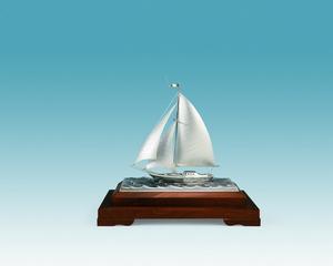 銀單桅帆船模型