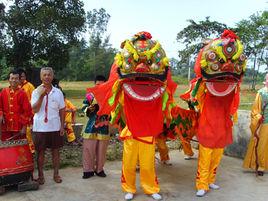老虎上山 老虎上山