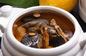 花旗參燉烏雞湯 花旗參燉烏雞湯