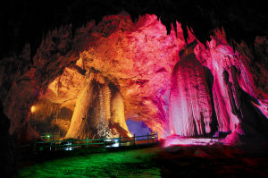 梅山龍宮 梅山龍宮