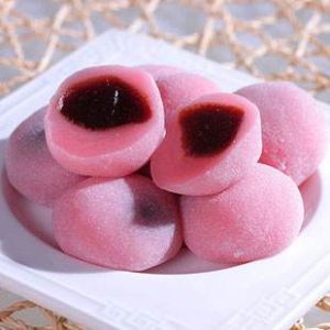 自製草莓味元宵 自製草莓味元宵