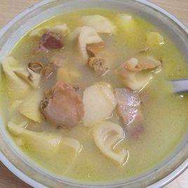 竹筍鹹肉湯 竹筍鹹肉湯