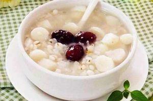 薏仁小米山藥粥 薏仁小米山藥粥