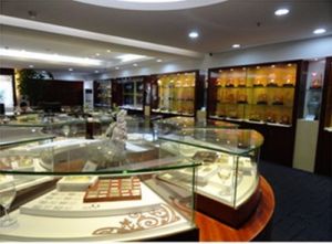 深圳市百萃珠寶有限公司 深圳市百萃珠寶有限公司