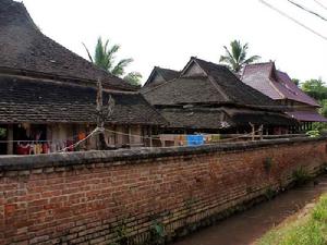 曼法囡村 曼法囡村