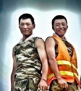 太陽的勳章[趙洪虎抗洪作品]