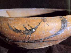 彩陶缽繪鳥紋