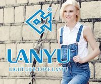 藍魚布鞋 藍魚布鞋