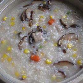 香菇玉米粥 香菇玉米粥