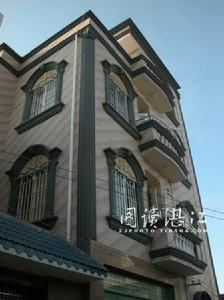 不少村民都建起造型別致具有現代氣息的樓房