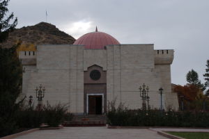 馬納斯墓 馬納斯墓