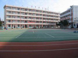 泉州市山腰中心國小 泉州市山腰中心國小