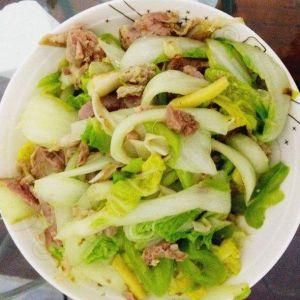 白菜炒肉