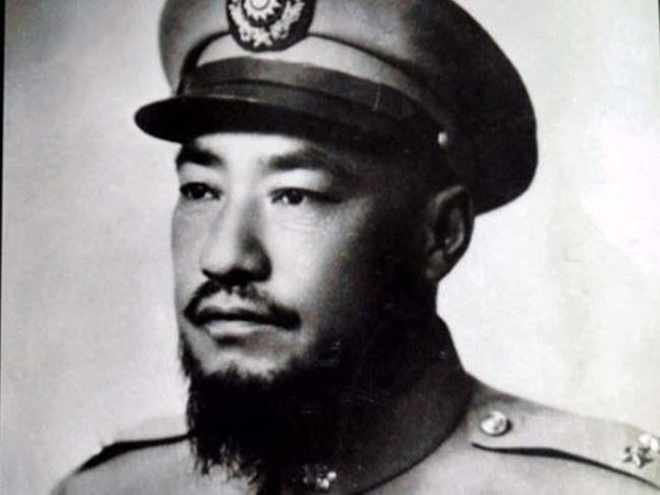 馬鴻逵縱橫西北幾十年 晚年竟慘遭兒子起訴妻子背叛