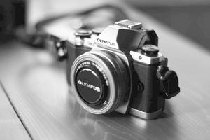 照相機[利用光學原理成像並記錄影像設備]