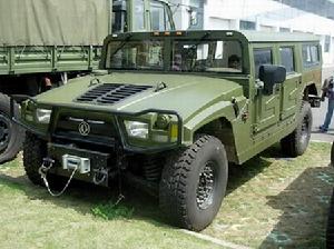 東風“猛士”越野車