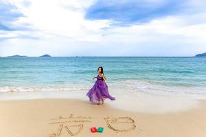 岩色[北京岩色生物科技有限公司旗下的護膚品牌]