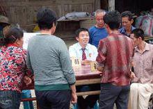 司法人員深入農村現場調解